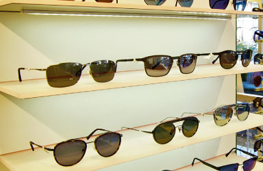 Auswahl an Sonnenbrillen